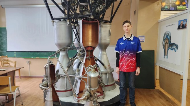 Студент из Подмосковья Даниил Стеблецов разработал первую отечественную зарядку для дронов